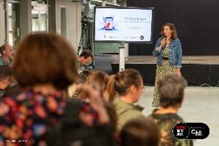 Dé(re)connexion : quand les territoires lèvent les yeux