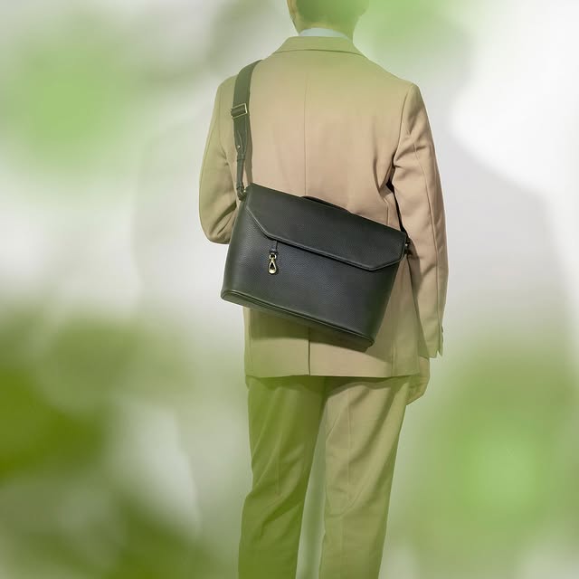 ETIAM (teema showroom)