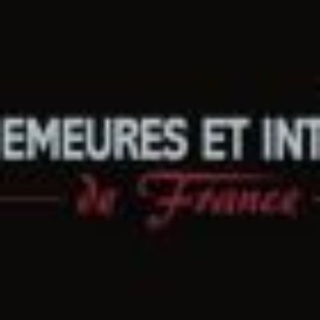 LES DEMEURES ET INTERIEURS DE FRANCE