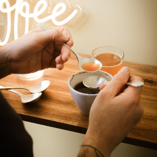 Atelier cupping : à la découverte du café avec Wheely Break