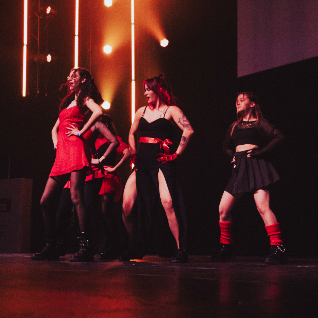 Concours de  chant & danse