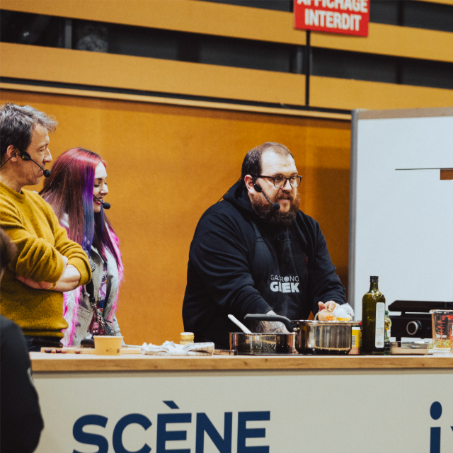 Gastronogeek ft Monsieur POF