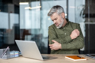 La Fresque des TMS : comment prévenir les douleurs avant qu’elles ne s’installent ?