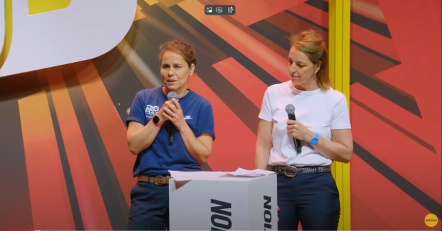 Anne-Laure Matecat - Nike & Guillemette Petit - Play International