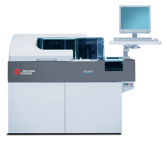 Beckman Coulter AU480 - Analyseur multiparamétrique (400 tests/h)