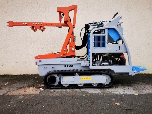 New Braun device-carrier and lift for a crawler tractors