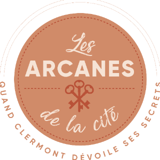 LES ARCANES DE LA CITE