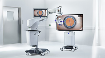 Wetlab Chirurgie de la cataracte en 3D par microscope ARTEVO 850 