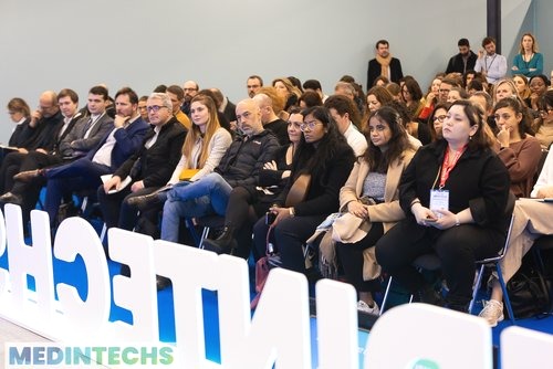 « POUR UN MANAGEMENT DURABLE : CONDITIONS DE TRAVAIL, ÉQUILIBRE VIE PERSONNELLE, VIE PROFESSIONNELLE, PARCOURS PROFESSIONNELS MOTIVANTS »
