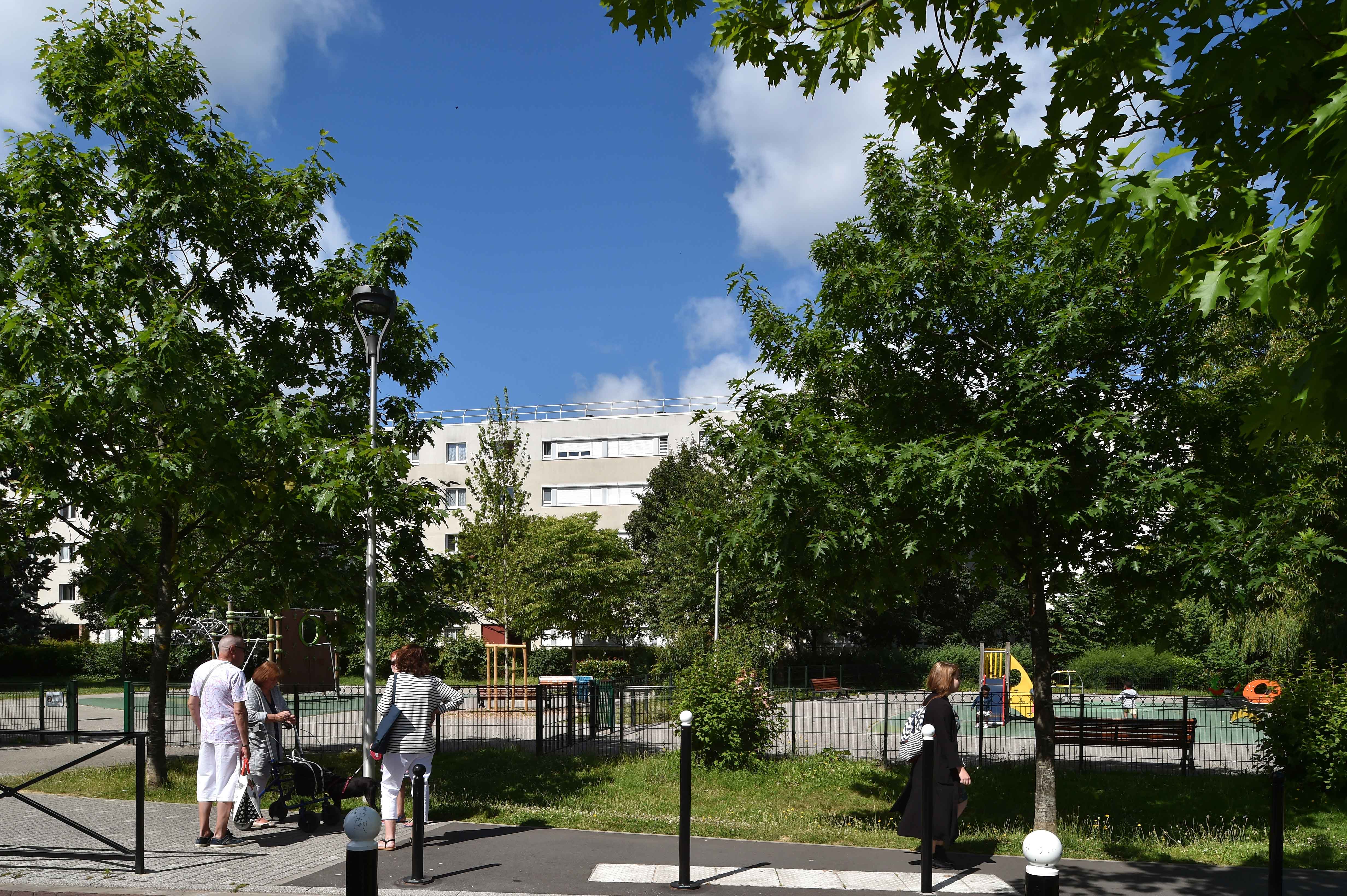 De nouveaux enjeux pour les stratégies patrimoniales : les défis de l’adaptation du parc au changement climatique - outils, financements, reporting, assurabilité